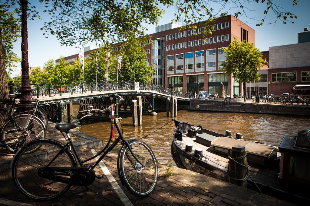 Zwanestein Canal House Amsterdam Exterior photo